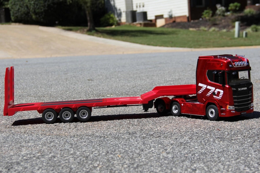 Lowboy Trailer Plataforma Roja para Camión RC HuiNa 1:14