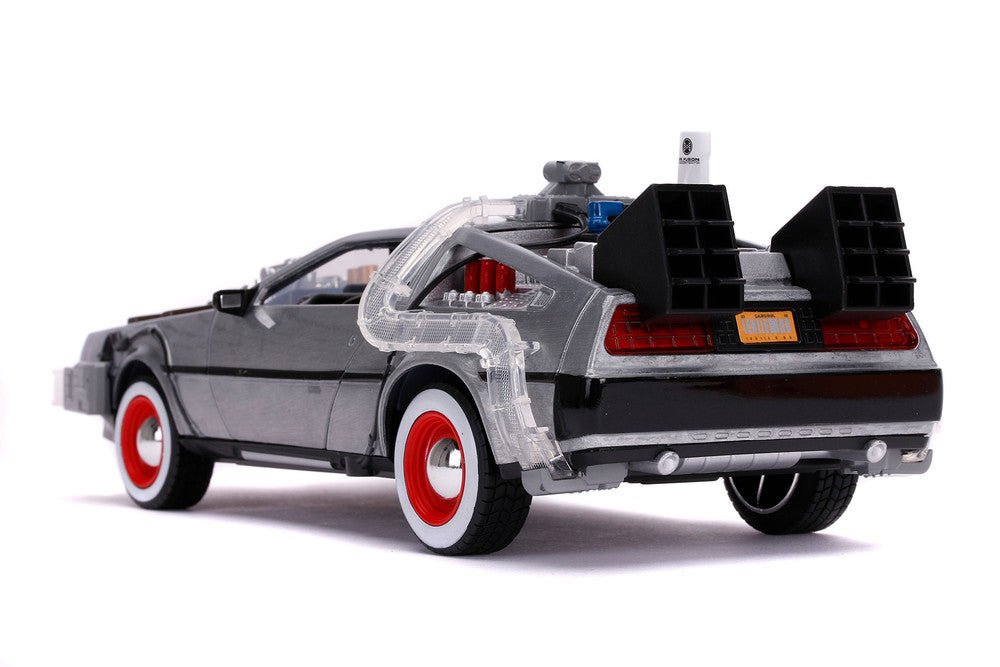 Back to the Future III DeLorean Time Machine con Luces 1:24