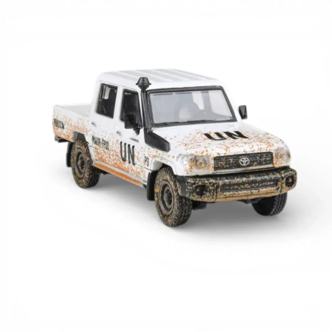 Toyota Land Cruiser LC79 UN MINUSCA 2014 1:64
