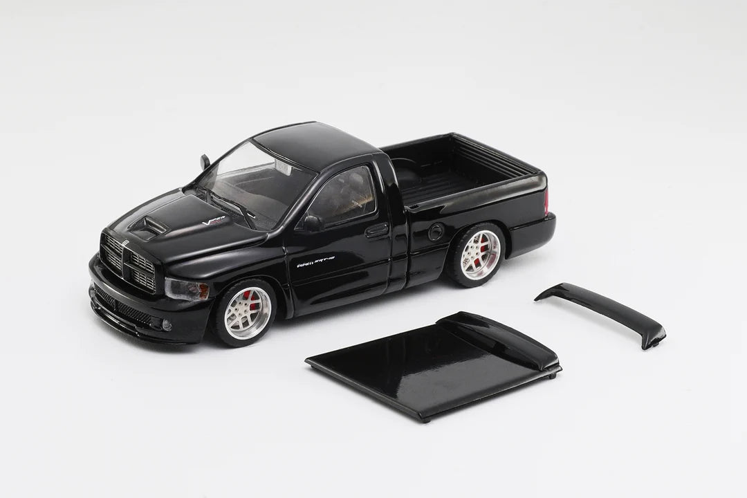 Dodge Ram SRT-10 1:64