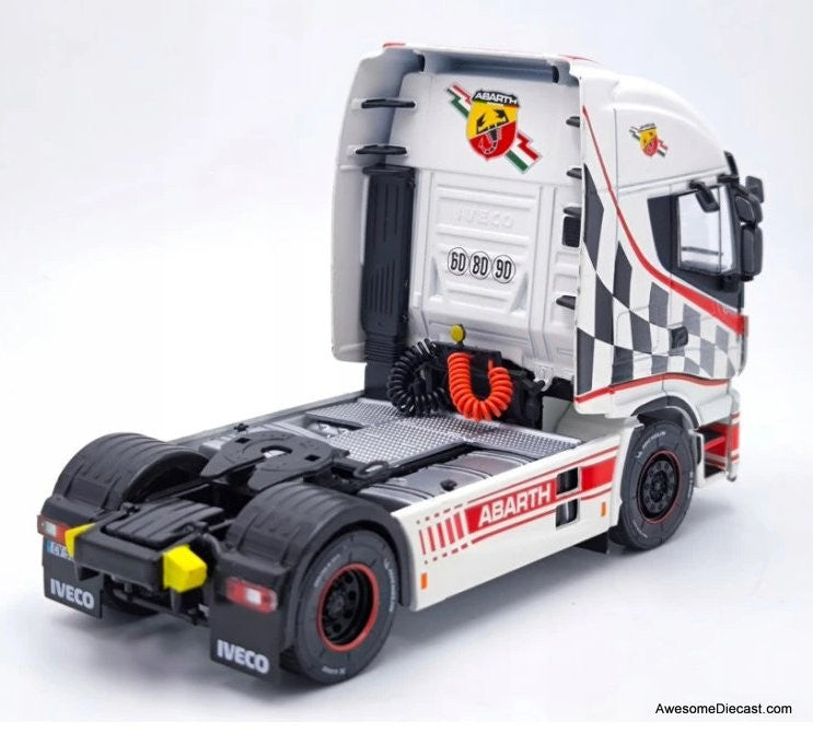 Iveco Stralis Hi-Way Abarth 2016 1:43 – Cabezal Deportivo a Escala