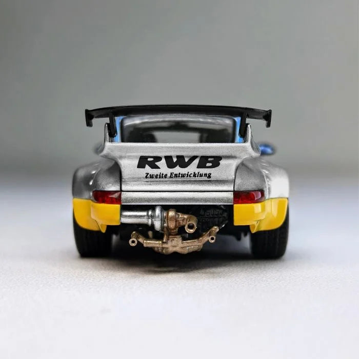 Porsche 911 RWB 964 "Ichiban Boshi #7" 1:64