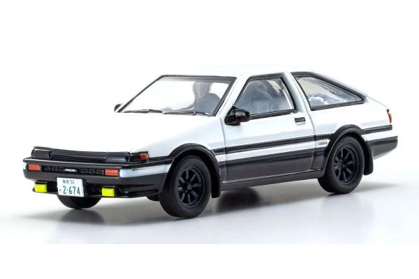 Toyota Sprinter Trueno AE86 Initial D 1:64 – Auto JDM a Escala
