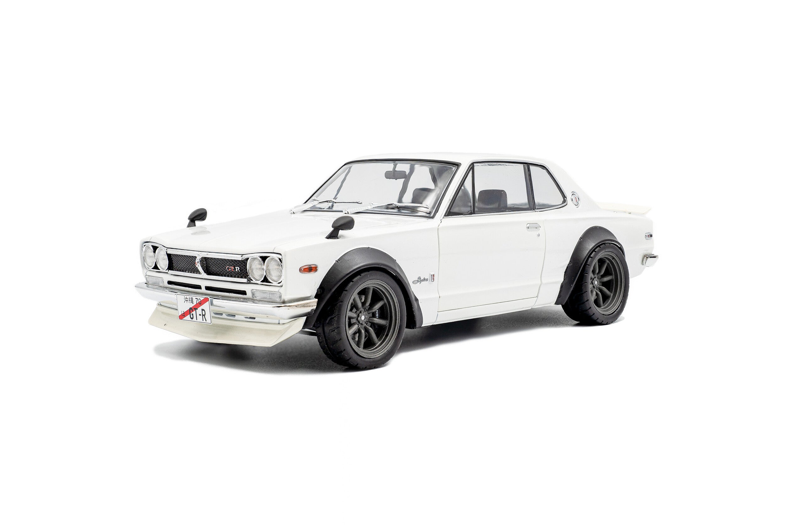 Nissan Skyline GT-R Hakosuka (C10) Blanco 1:18