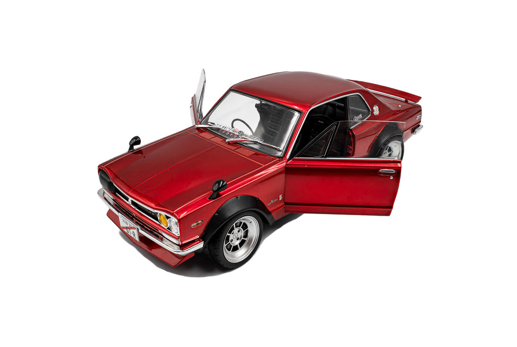 Nissan Skyline GT-R Hakosuka (C10) Rojo Metálico 1:18
